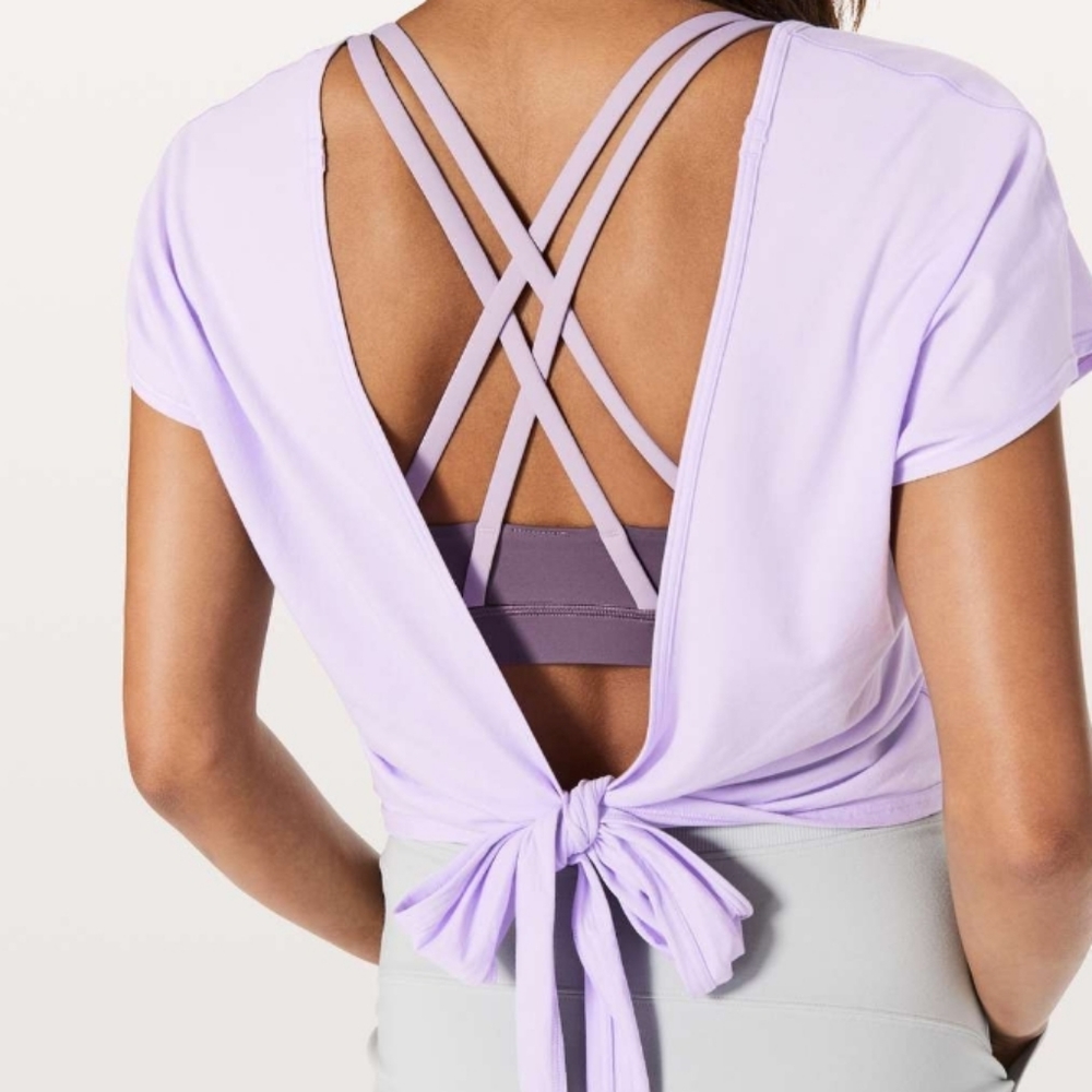 It's a Tie Tee